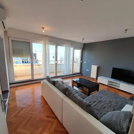 Nensi Apartman